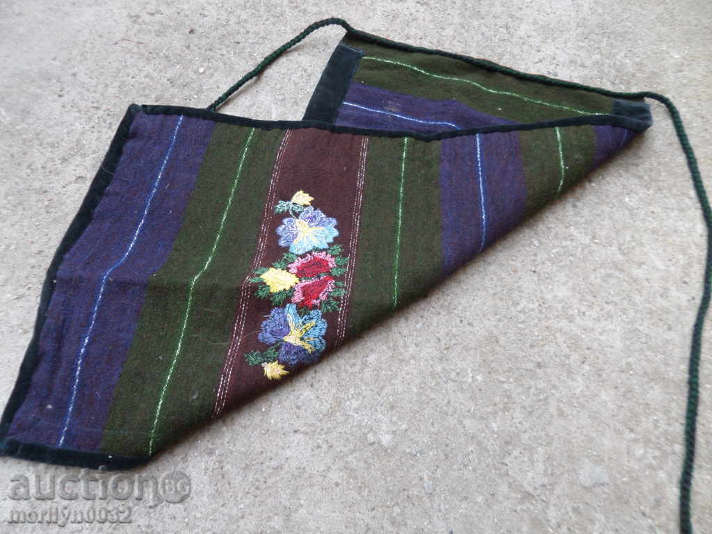Auction Old woven, embroidered and embroidered apron, costume, sukman Auction Old woven, embroidered and embroidered apron, costume, sukman