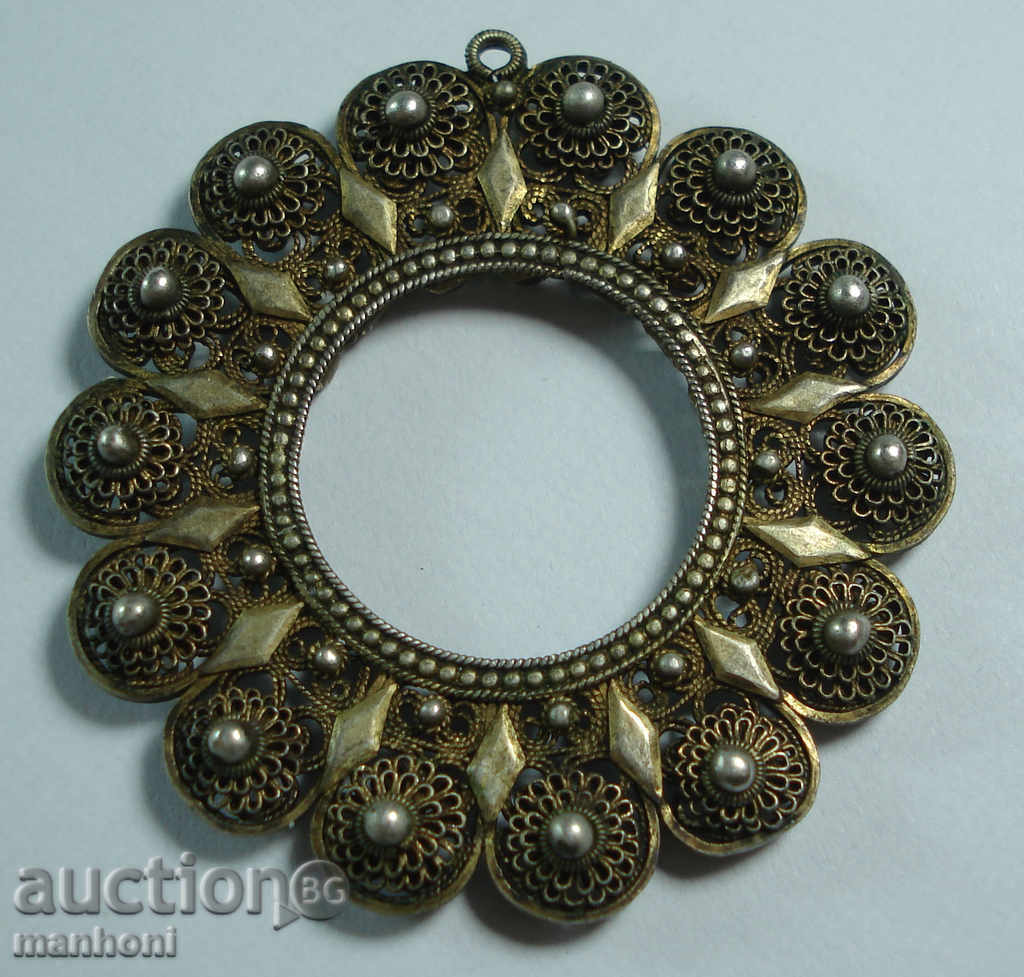 3409 Ethno jewelery medallion silver gilded filigree end 19th c.