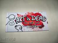 „Arta este mort“ carte interesantă de benzi desenate cu povestiri scurte sinistre