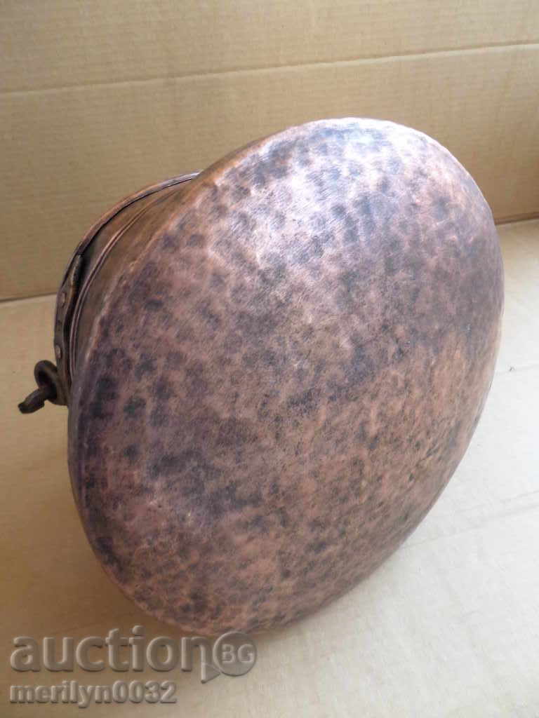 An old copper boiler, a pot, a malt, a baker - 7