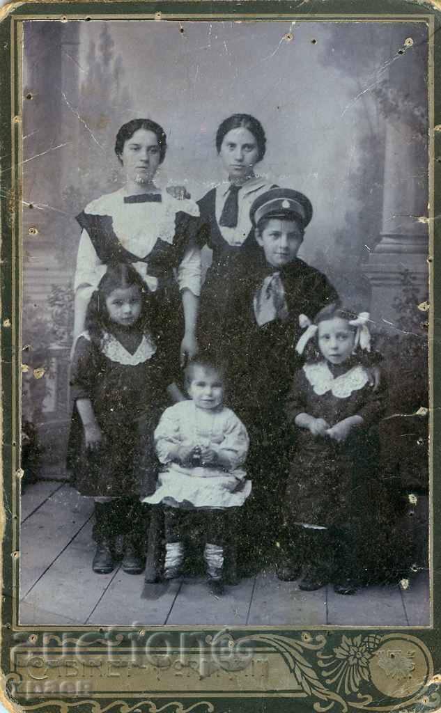 ΠΑΛΙΑ ΦΩΤΟΓΡΑΦΙΑ - ΧΑΡΤΟΝΙ - 0062