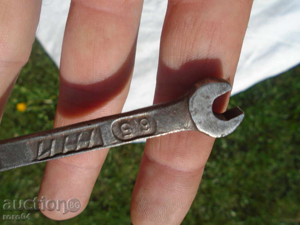 6,5 / 8 with price 8.99 BGN | € 4.60