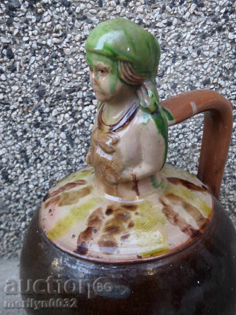 Auction  Old pitcher girl, pottery, jar, crown