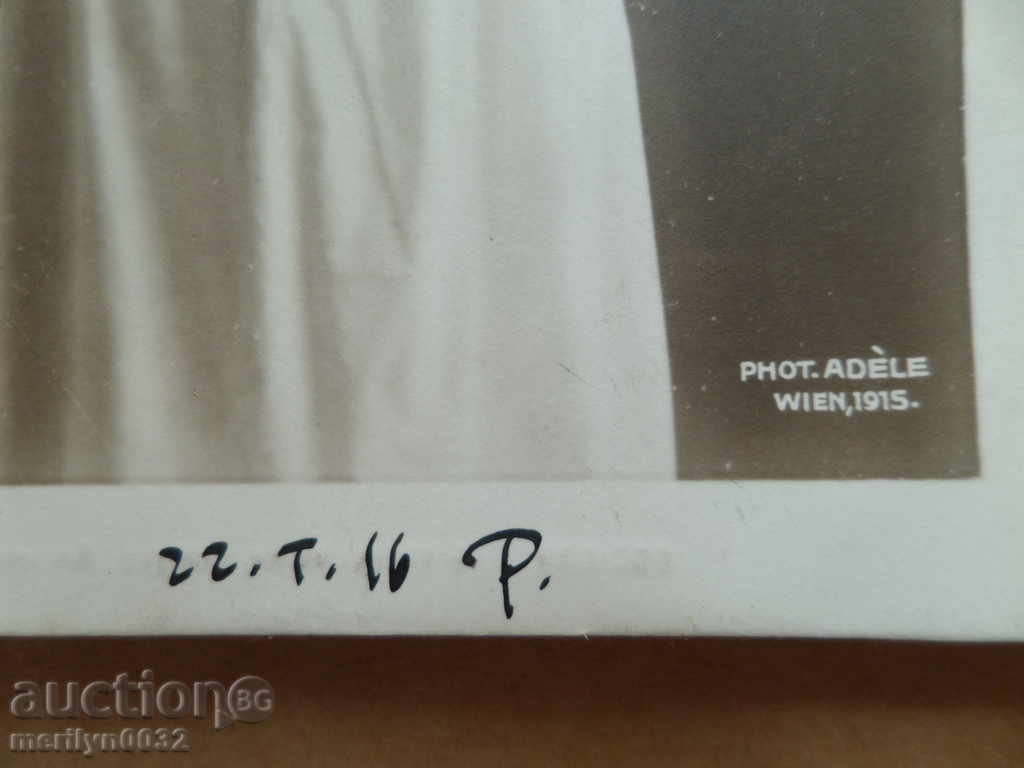 Auction  Old postcard photo queen Eleonora photography