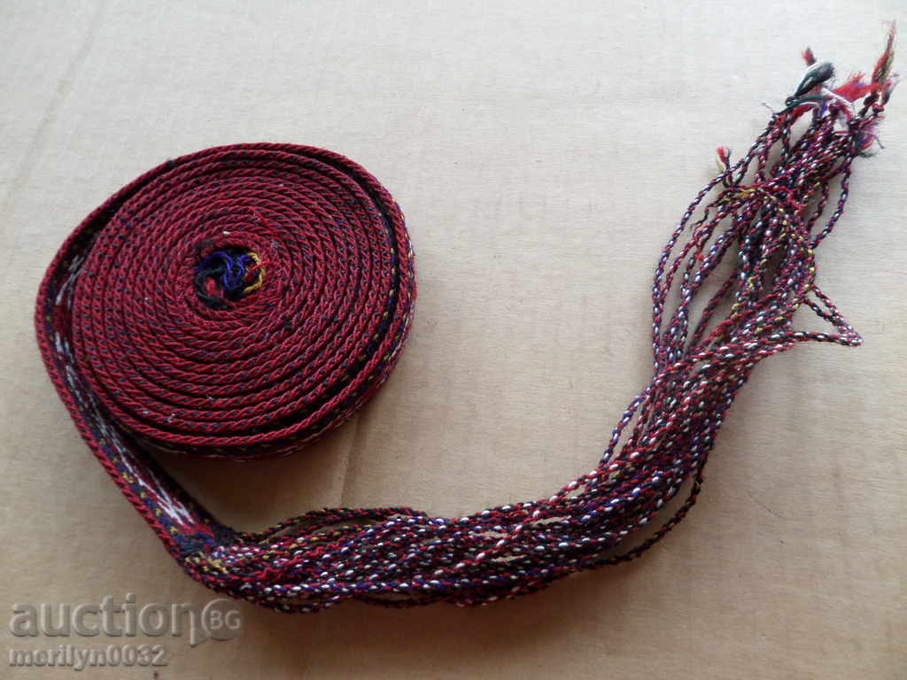 An old hand-woven belt from the beginning of the 20th century wears a length of 2.9 meters - 7 An old hand-woven belt from the beginning of the 20th century wears a length of 2.9 meters - 7