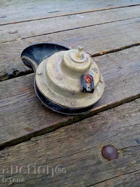 Delivery of Old Russian auto-horn Delivery of Old Russian auto-horn