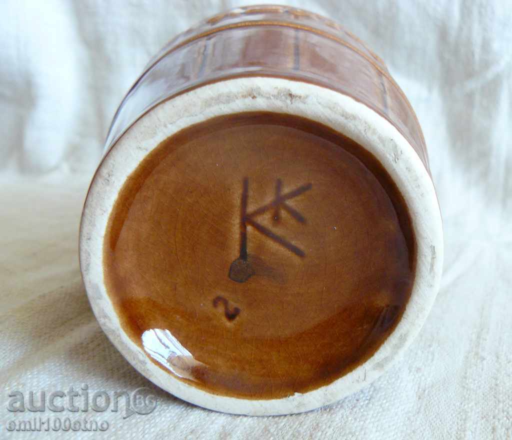 Delivery of Beer-shaped beer Prazdroj Delivery of Beer-shaped beer Prazdroj