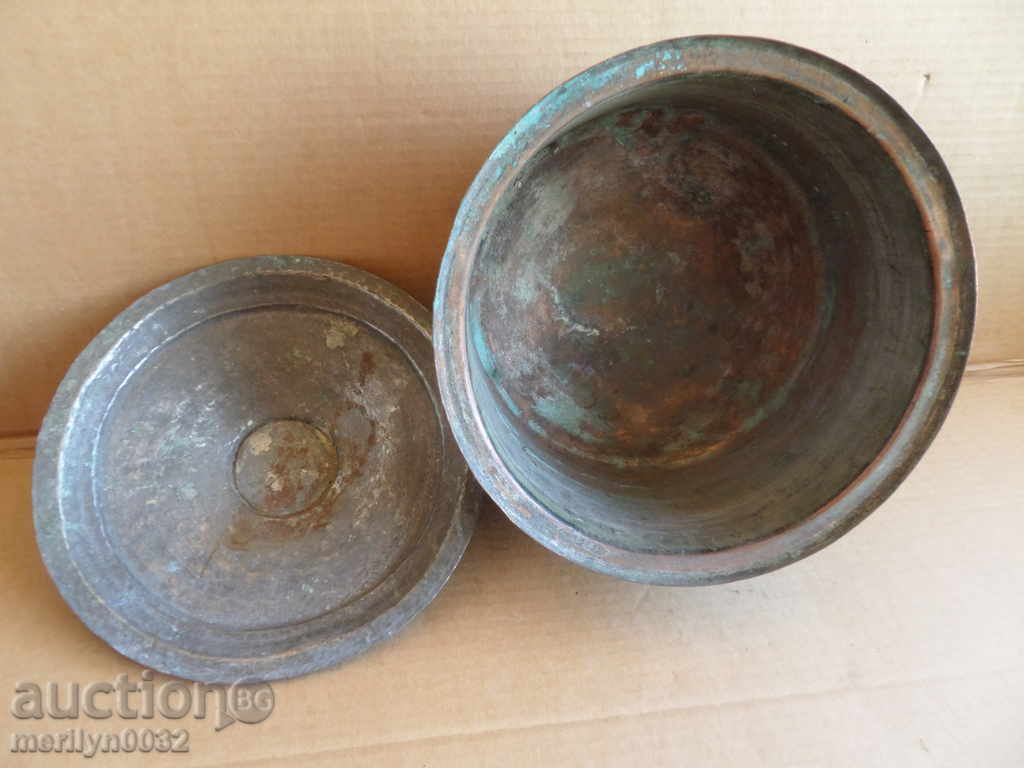 Jewish Pot Baker Copper Bowl with lid cover. Isak Nesimov - 7 Jewish Pot Baker Copper Bowl with lid cover. Isak Nesimov - 7