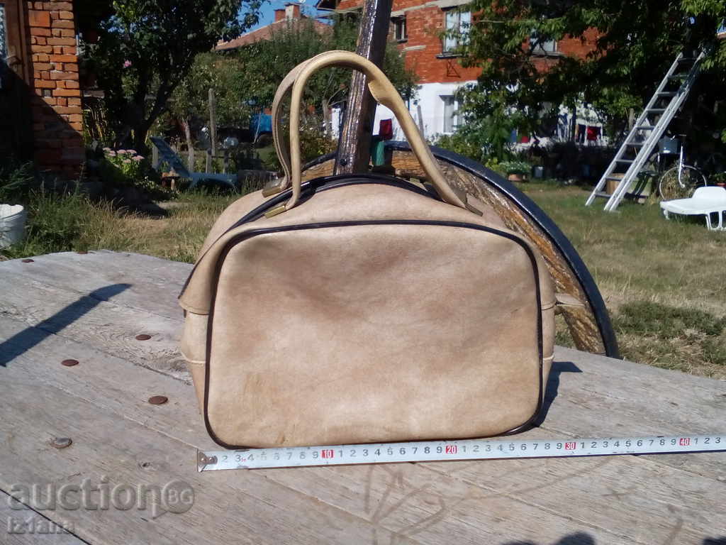 Auction Handbag Auction Handbag