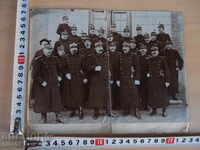 Imaginea unui grup de ofițeri regale din România - 1907