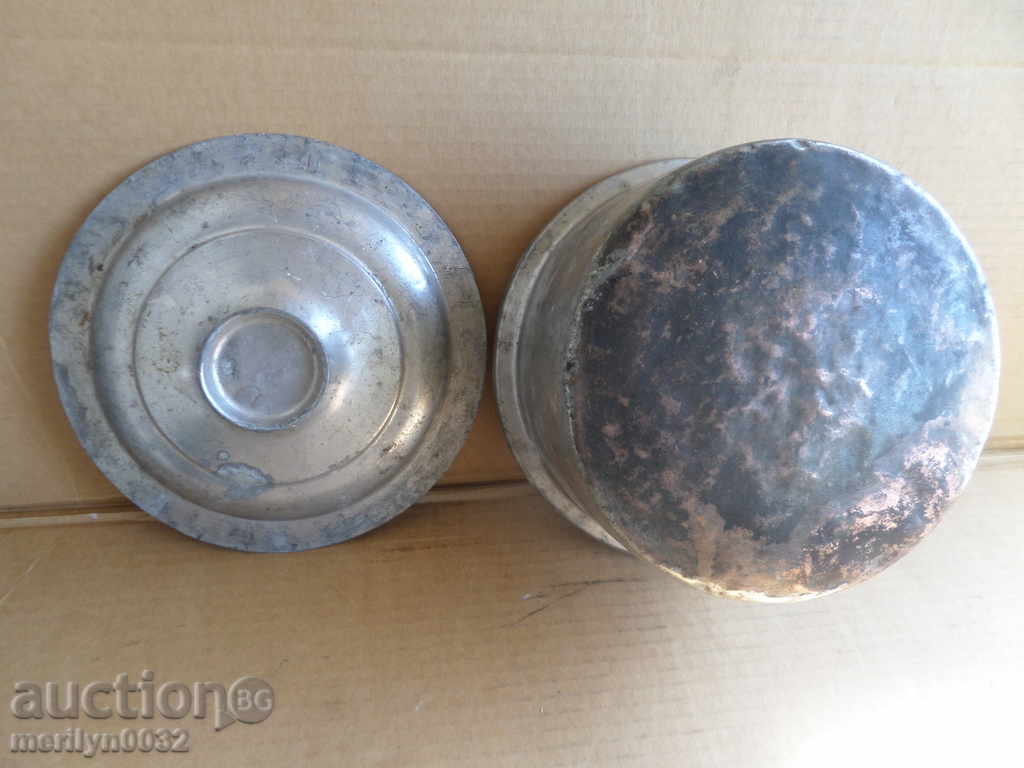 An old tinned pot, a baker's copper pot with lid - 5