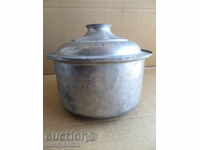 Oală veche de tablă, oală de cupru cu capac