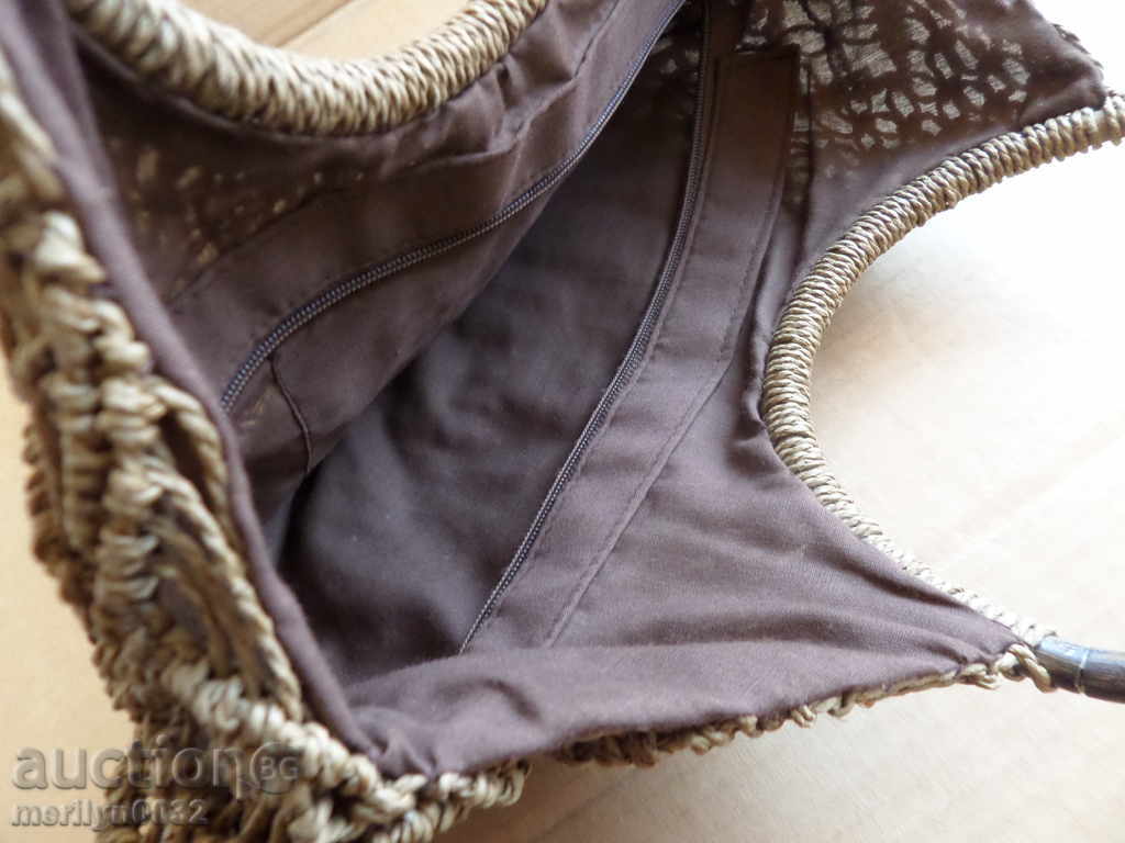 Licitație geantă de cumpărături veche