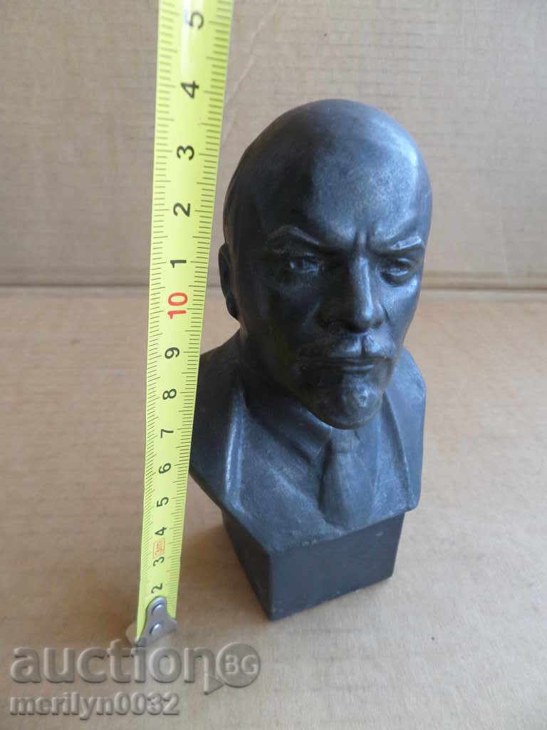 Auction  Aluminum bust of Lenin, figure, plastic, statuette