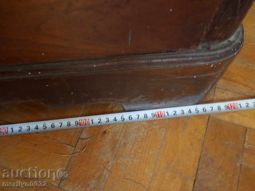 Old wardrobe made of walnut solid wood carving furniture - 5 Old wardrobe made of walnut solid wood carving furniture - 5