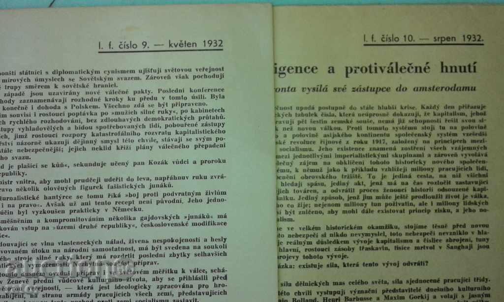 Licitație Reviste - Cehoslovacia 1929 - 1933 g. 5 piese