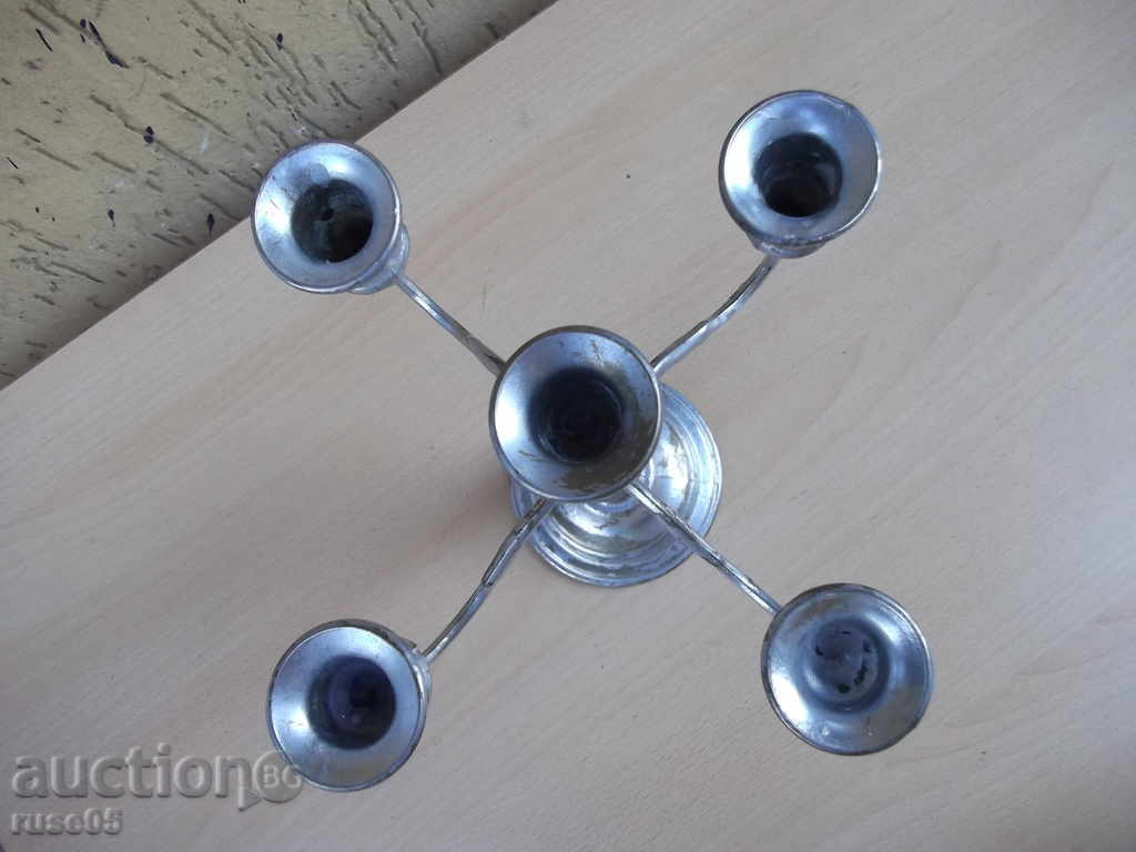 Bronze candlestick for 5 pcs. candles - 1,720 kg. - 5 Bronze candlestick for 5 pcs. candles - 1,720 kg. - 5