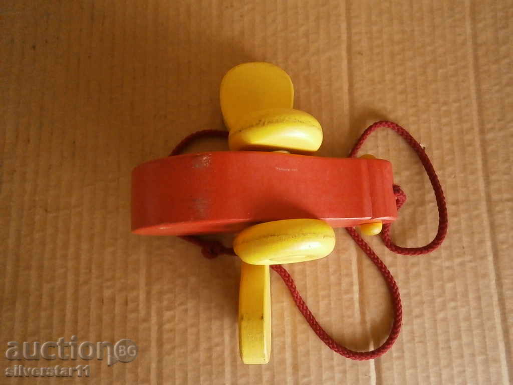 retro wooden toy on wheels - 6 retro wooden toy on wheels - 6