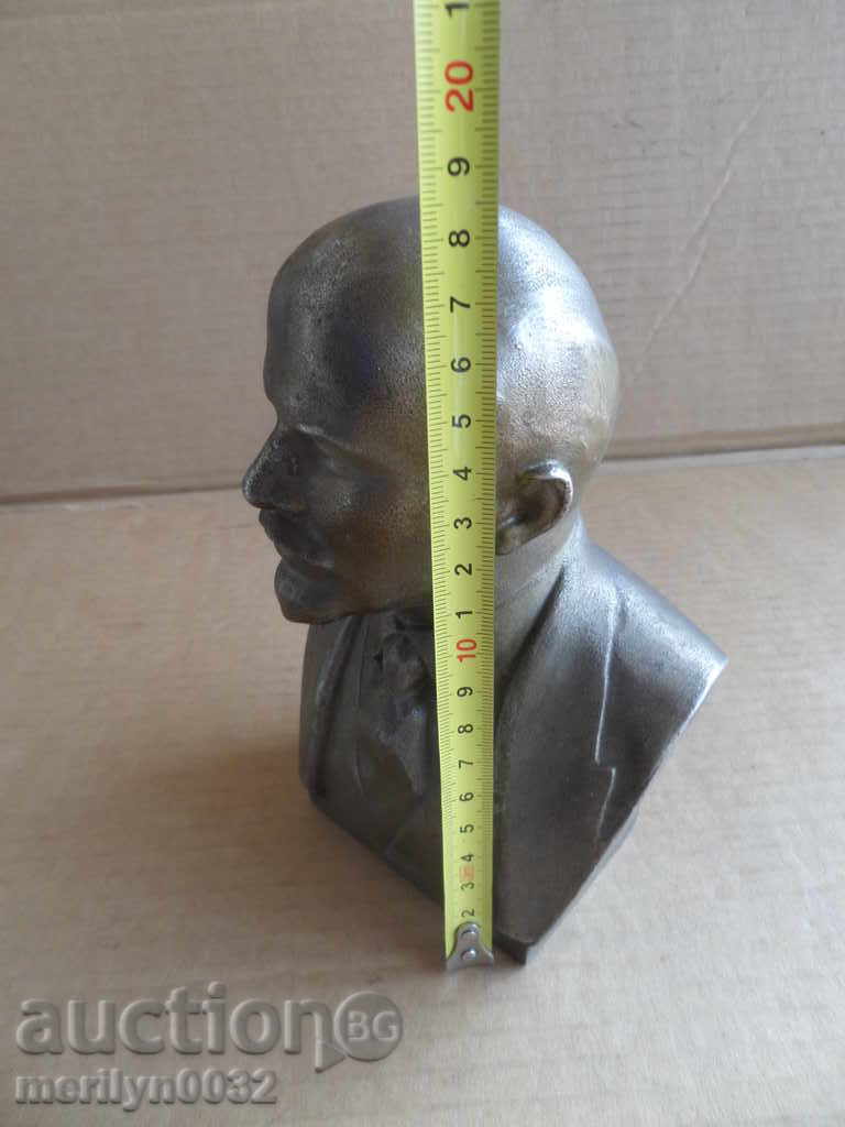 Aluminum bust of Lenin, figure, plastic, statuette with price 259.00 BGN | € 132.42 Aluminum bust of Lenin, figure, plastic, statuette with price 259.00 BGN | € 132.42