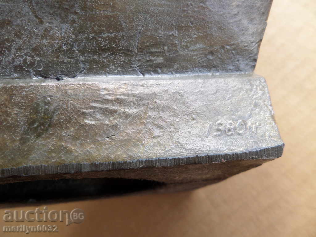 Aluminum bust of Lenin, figure, plastic, statuette - 5 Aluminum bust of Lenin, figure, plastic, statuette - 5