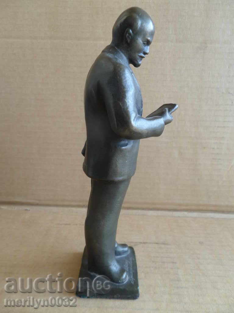 Aluminum figure of Lenin inscription 1978on plastic statuette with price 399.00 BGN | € 204.01 Aluminum figure of Lenin inscription 1978on plastic statuette with price 399.00 BGN | € 204.01