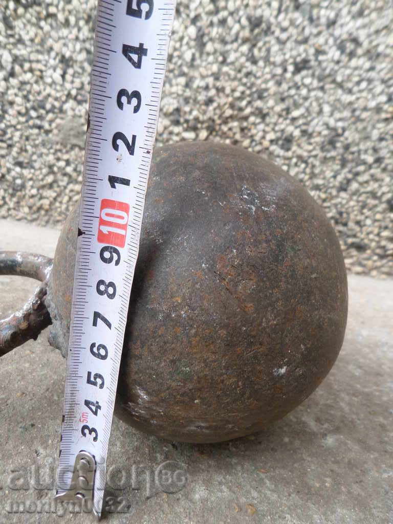 An old cannon from the top, cannon, gun, bomber - 5 An old cannon from the top, cannon, gun, bomber - 5