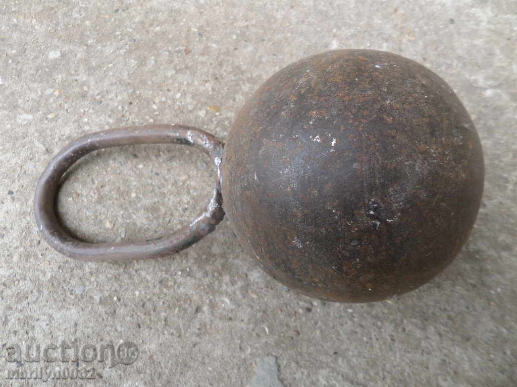 An old cannon from the top, cannon, gun, bomber - 7 An old cannon from the top, cannon, gun, bomber - 7