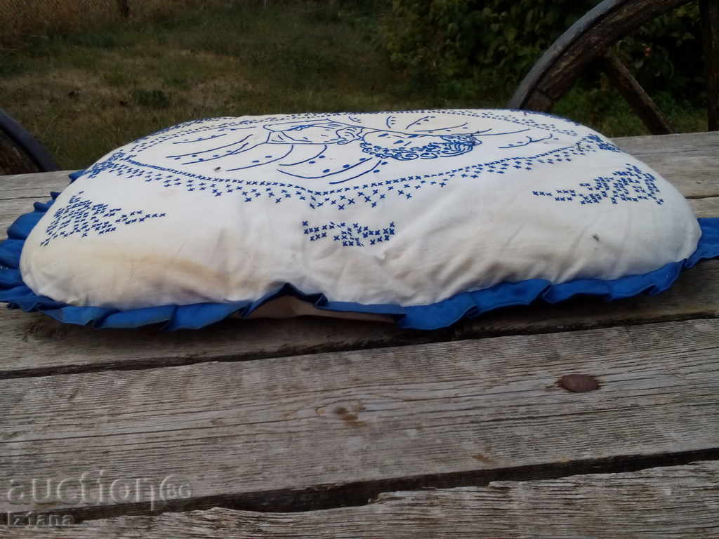 Delivery of Ancient Pillow Delivery of Ancient Pillow