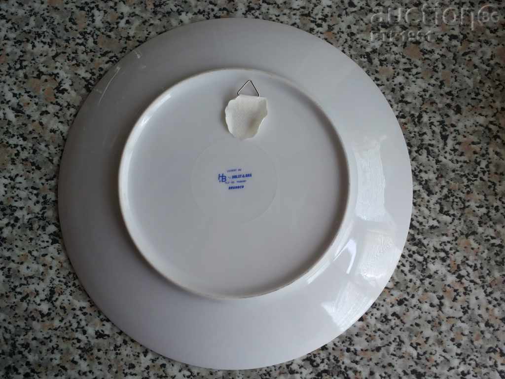 Auction wall plate Auction wall plate