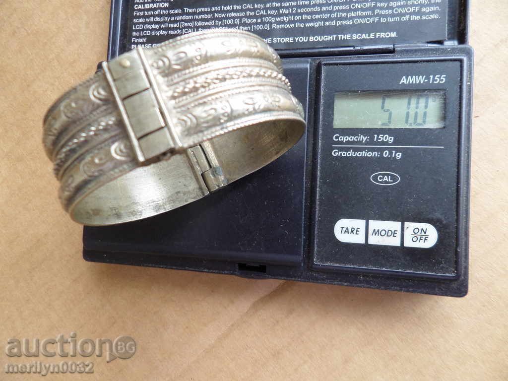 Auction Renaissance silver bracelet, jewel, jewel, necklace, ring Auction Renaissance silver bracelet, jewel, jewel, necklace, ring