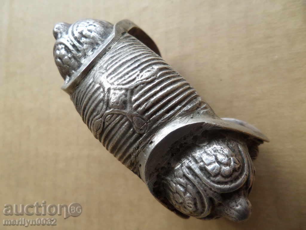 Delivery of Renaissance silver bracelet, sachan, jewelery, silver Delivery of Renaissance silver bracelet, sachan, jewelery, silver