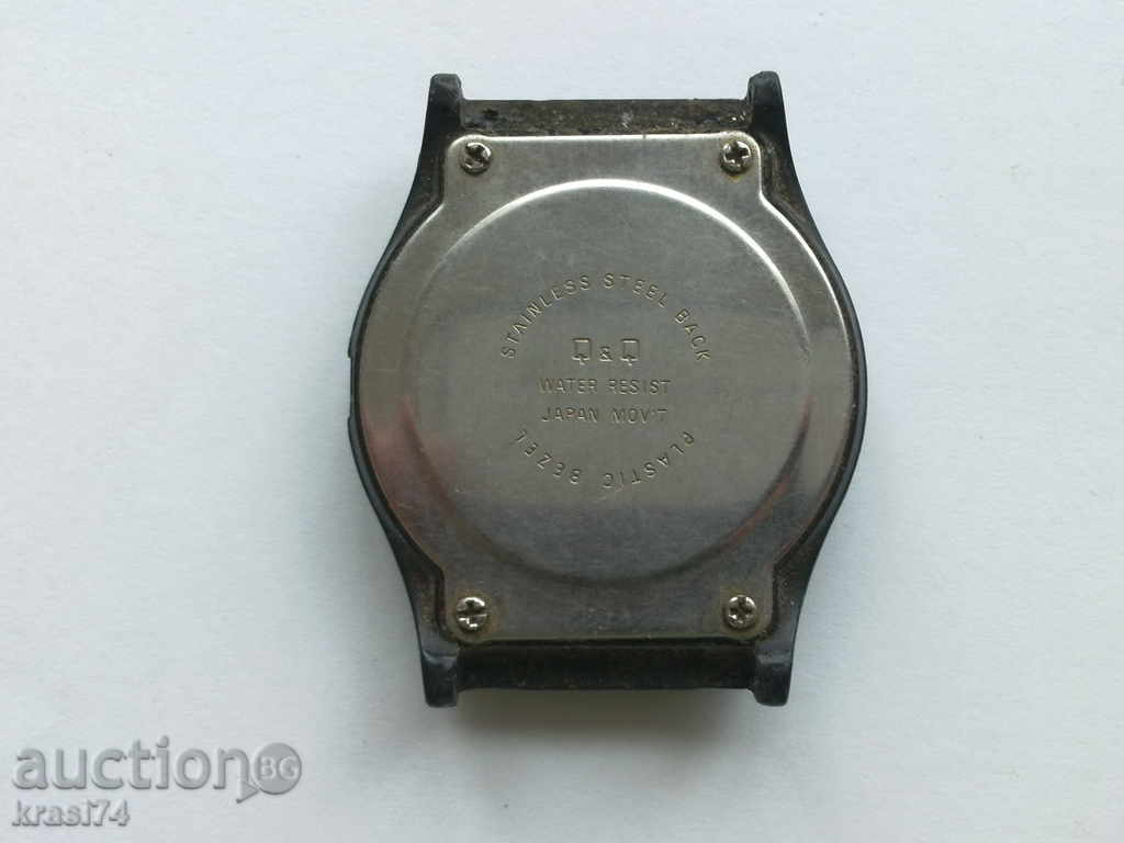 Clock Q & Q with price 3.00 BGN | € 1.53 Clock Q & Q with price 3.00 BGN | € 1.53