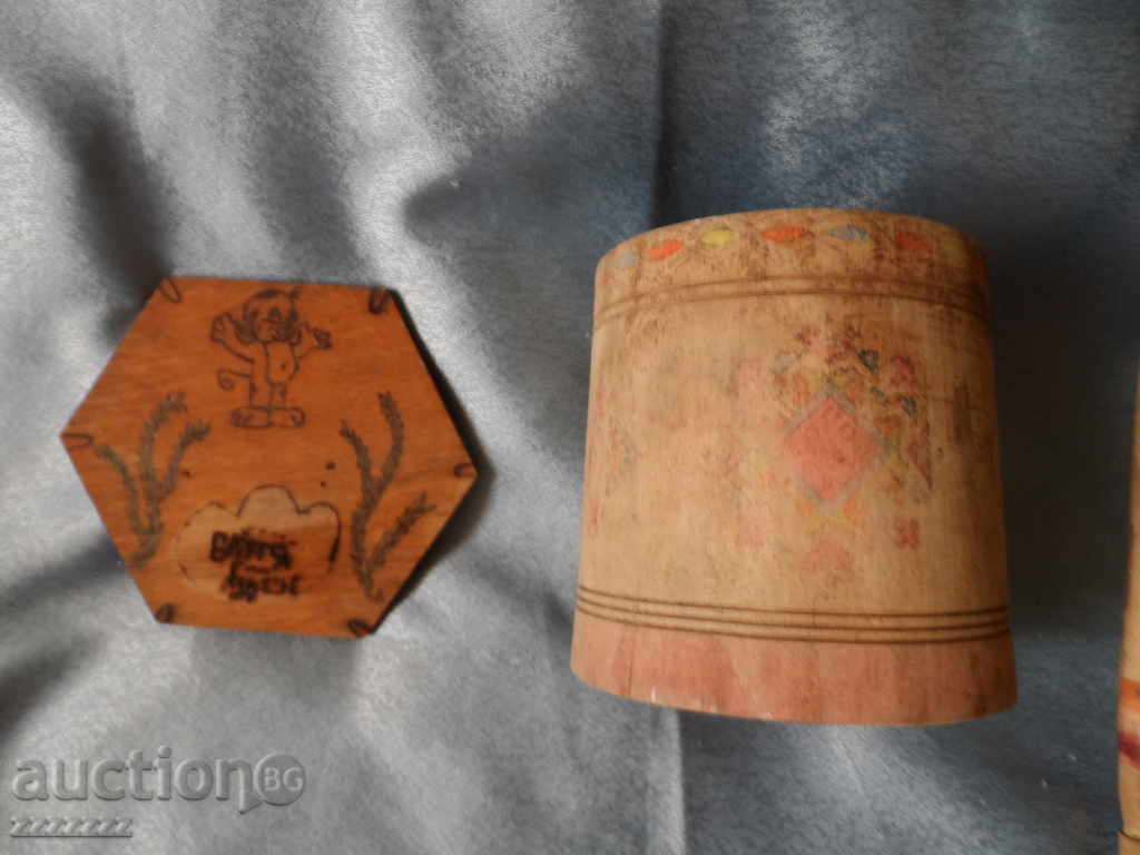 Auction Lot of wooden stuff Auction Lot of wooden stuff