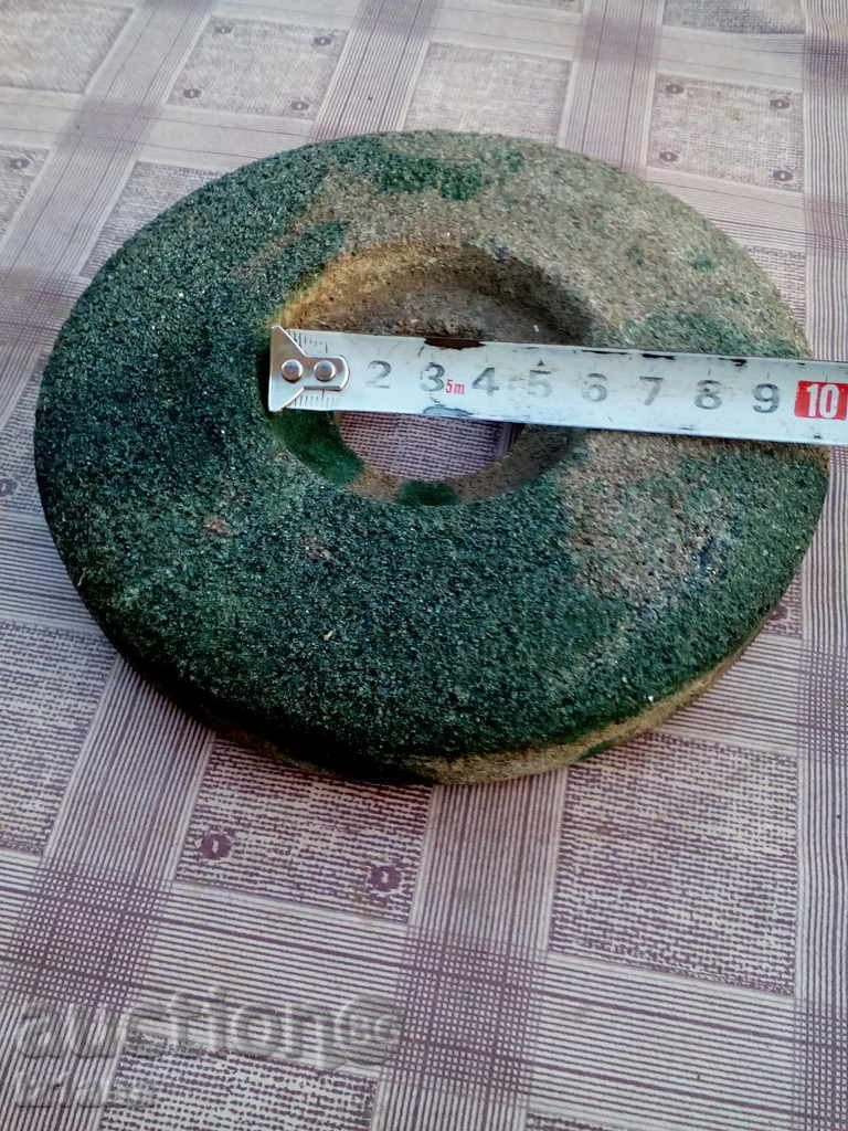 Auction  Grinder, sharpening stone, emery wheel