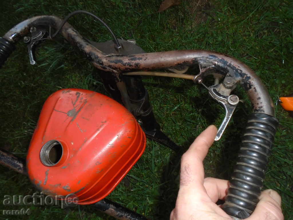 МОТОРНА РЕЗАЧКА ДРУЖБА - ДЕЙСТВАЩИ ОСТАНКИ - 6 МОТОРНА РЕЗАЧКА ДРУЖБА - ДЕЙСТВАЩИ ОСТАНКИ - 6