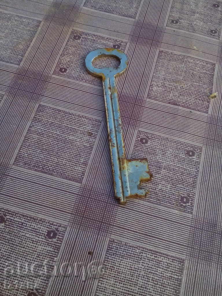 Old key - 5 Old key - 5