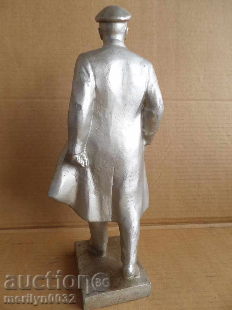 Statuette Author figure Lenin figure plastic sculpture with price 439.00 BGN | € 224.46 Statuette Author figure Lenin figure plastic sculpture with price 439.00 BGN | € 224.46