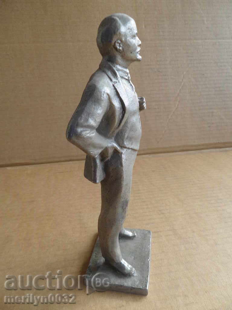 Statuette Author figure Lenin figure plastic sculpture with price 379.00 BGN | € 193.78 Statuette Author figure Lenin figure plastic sculpture with price 379.00 BGN | € 193.78