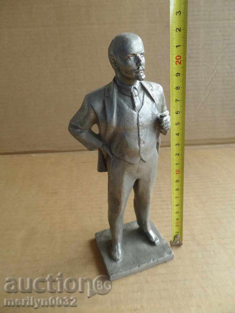 Auction Statuette Author figure Lenin figure plastic sculpture Auction Statuette Author figure Lenin figure plastic sculpture
