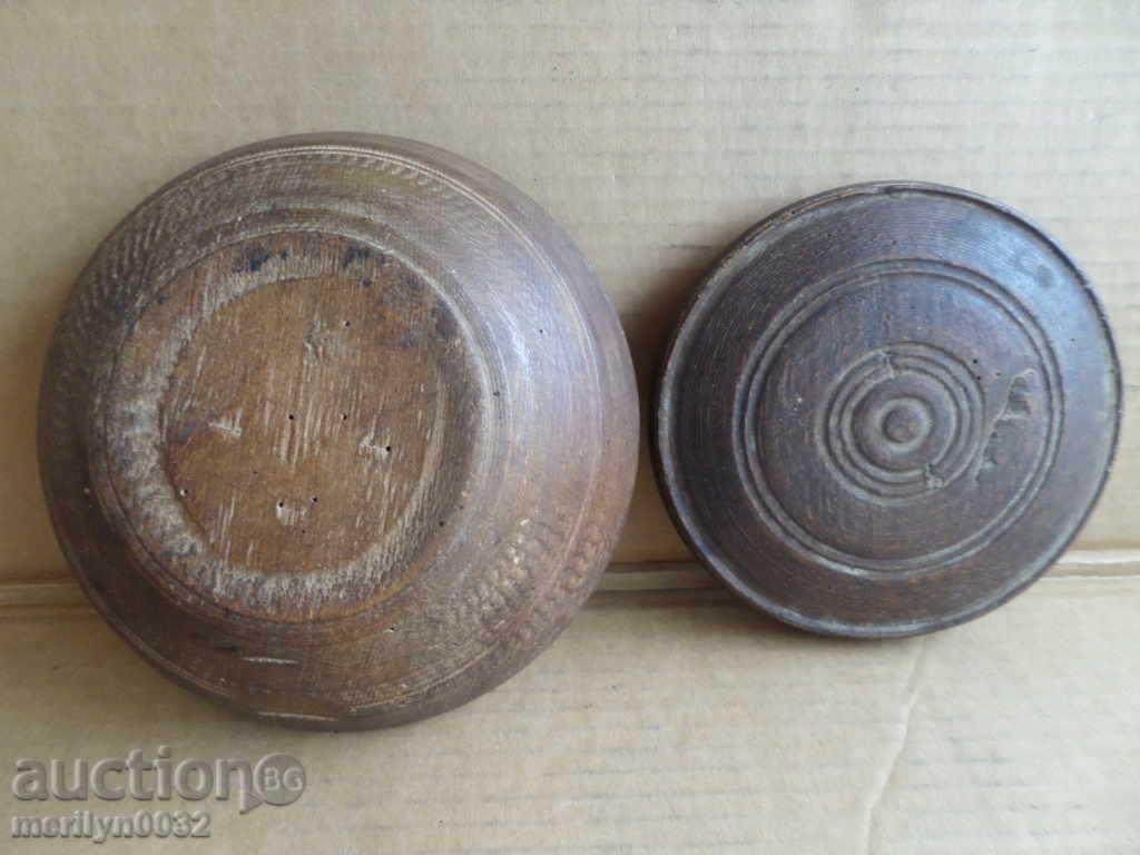 Auction Old wooden vessel, sahan, bowl, cup with lid, wooden Auction Old wooden vessel, sahan, bowl, cup with lid, wooden
