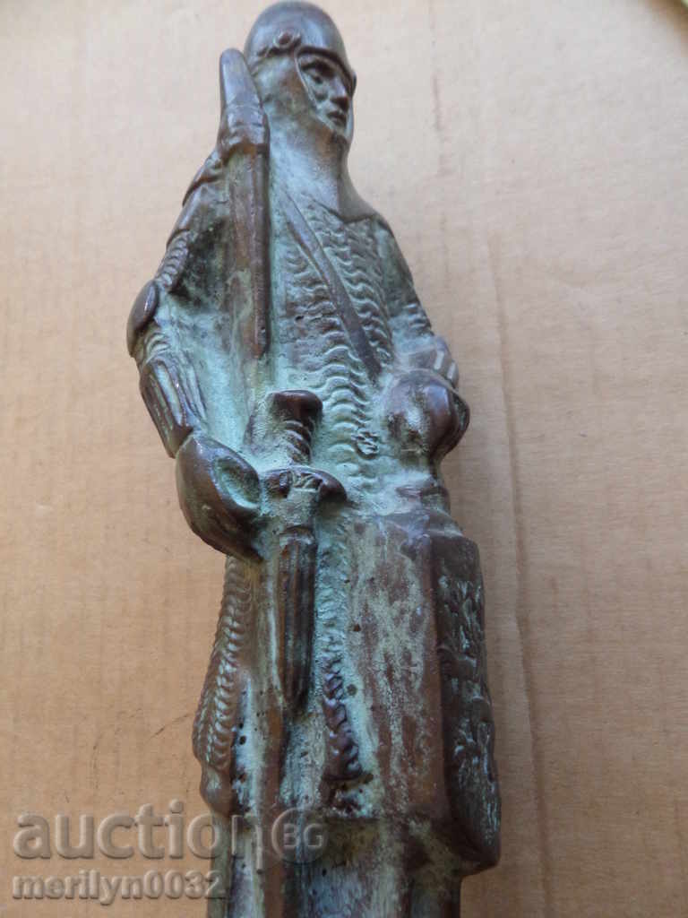 Statueta, figura autorului, figurina din bronz, sculptura din plastic - 6 Statueta, figura autorului, figurina din bronz, sculptura din plastic - 6