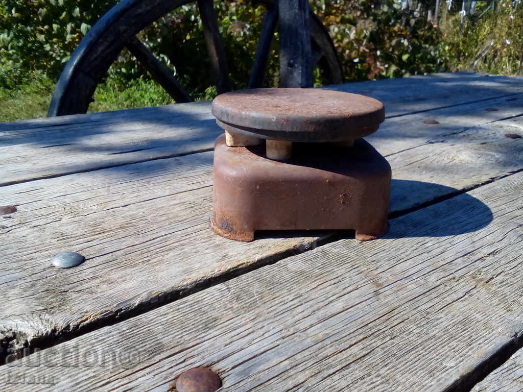 Auction Stove, small stove Auction Stove, small stove