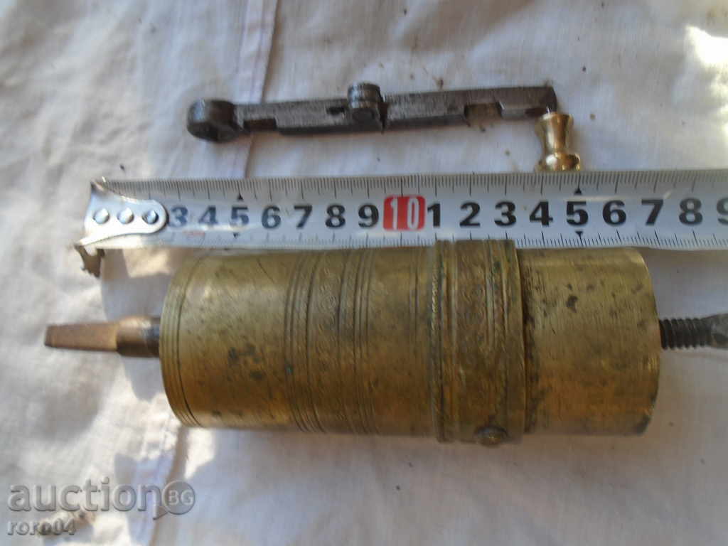 STARA BRONZE MILLENIUM WITH LIPS - ACTUALLY - 7