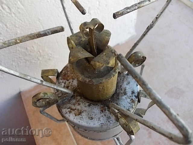 Helper 1 - soldier creativity. with price 10.00 BGN | € 5.11 Helper 1 - soldier creativity. with price 10.00 BGN | € 5.11