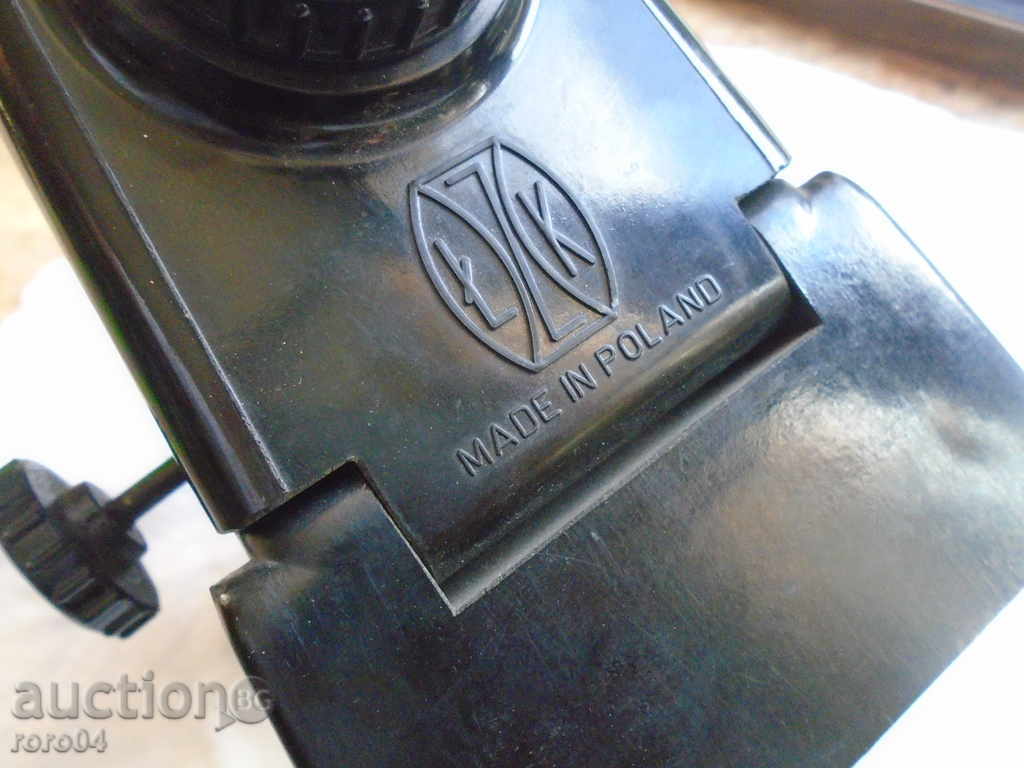 Δημοπρασία Παλιά πολωνική προβολέα "LZK" / BAKELITENA BOX Δημοπρασία Παλιά πολωνική προβολέα "LZK" / BAKELITENA BOX