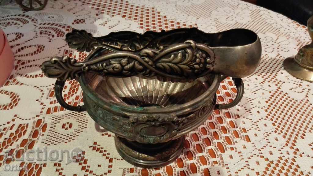 An old soup sauce + pinch - 5