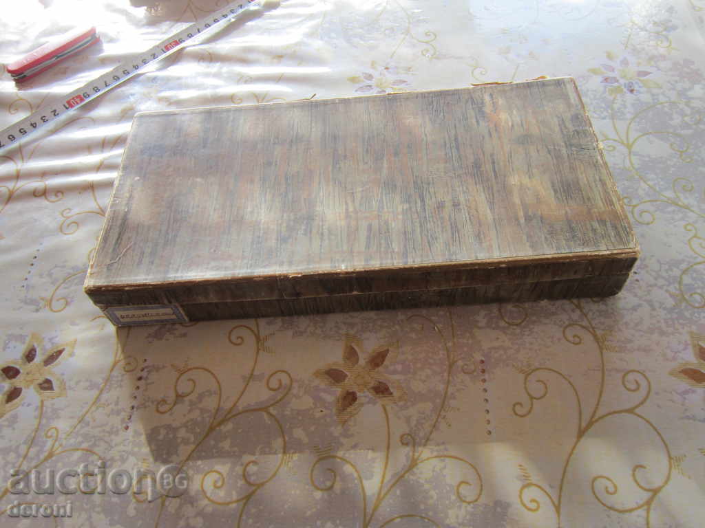 Livrarea Unic carton vechi german de ciocolată