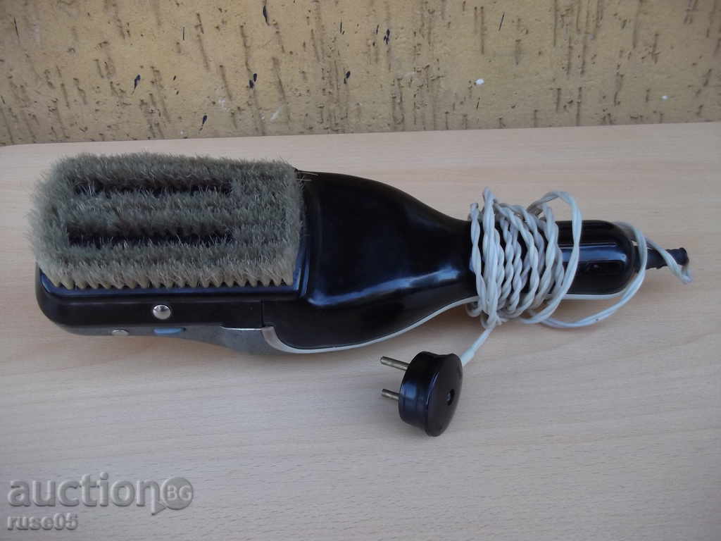 Auction Brush electric "Veteran 2" from Soviet Soviet working Auction Brush electric "Veteran 2" from Soviet Soviet working