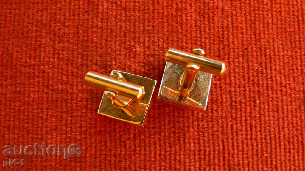 Licitație PERLE maneca placat cu aur Licitație PERLE maneca placat cu aur