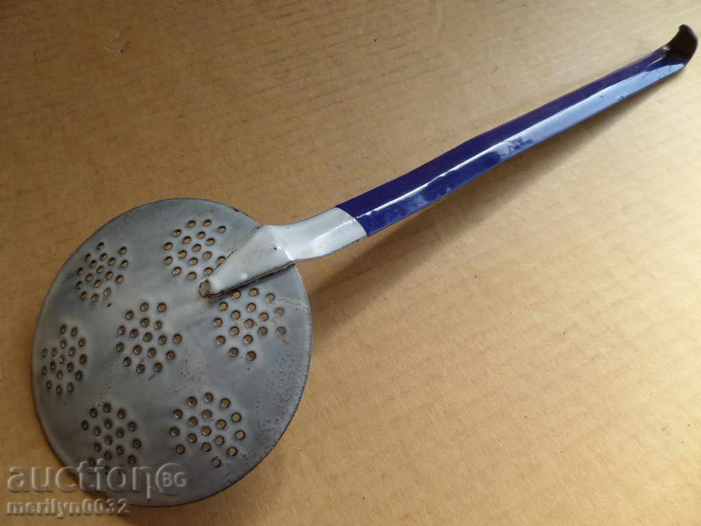 Old grateful spoon with enamel, lamb early wound, Bulgaria - 5